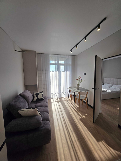 Продаж квартири з дизайнерським  ремонтом Вид на набережну Ирпень - изображение 5