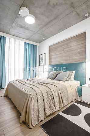 Продаж просторої 3-кімнатної квартири вул. Феодосійська, 3В Київ