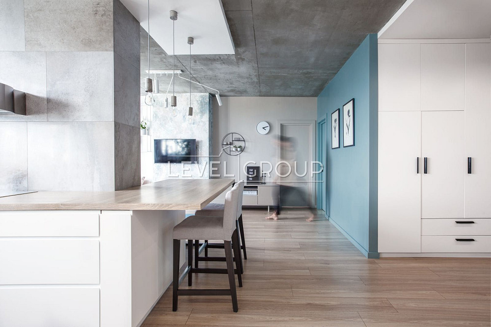 Продаж просторої 3-кімнатної квартири вул. Феодосійська, 3В Київ - зображення 2