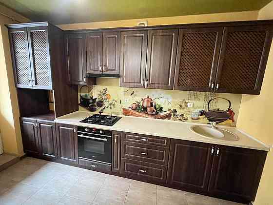 *!Пропонуємо затишну 2-кімнатну квартиру  мікрорайоні Виставка!* Хмельницкий