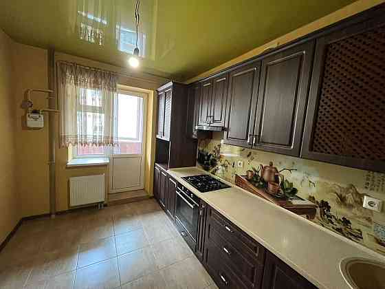 *!Пропонуємо затишну 2-кімнатну квартиру  мікрорайоні Виставка!* Хмельницкий