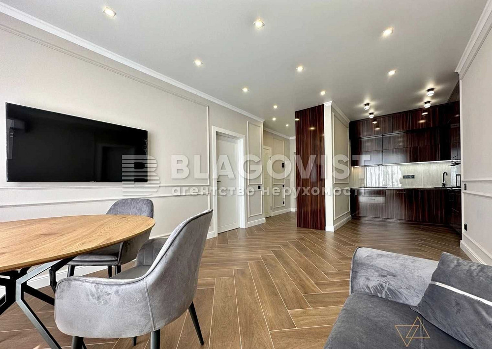 Продаж 2 к квартири вул Зарічна 2 Дарницький р-н Київ - зображення 2