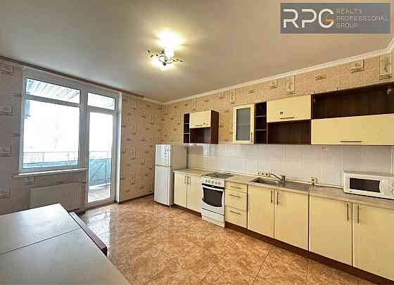 Продаж 1к квартири в ЖК Адмирал, на Академмістечку біля озера. Київ