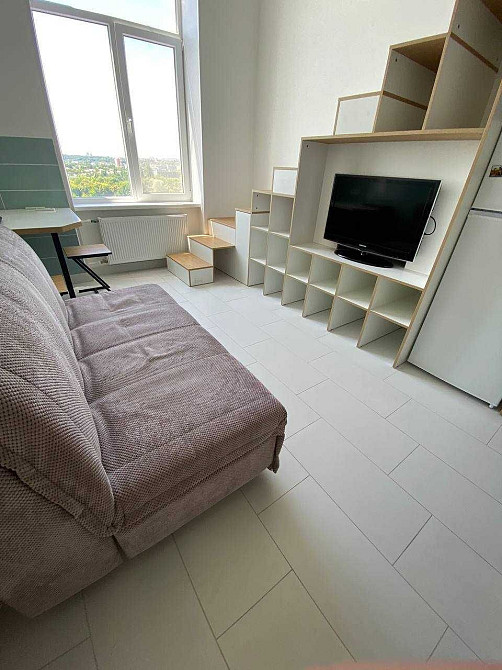 Продам шикарную 2-х уровневую гостинку Воробьевы горы Шевченковский 40 Харьков - изображение 2