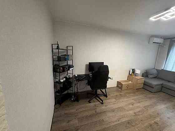 ТЕРМІНОВО! БЕЗ КОМІСІЇ!
1-кім.кв., метро ''Оболонь'' Київ