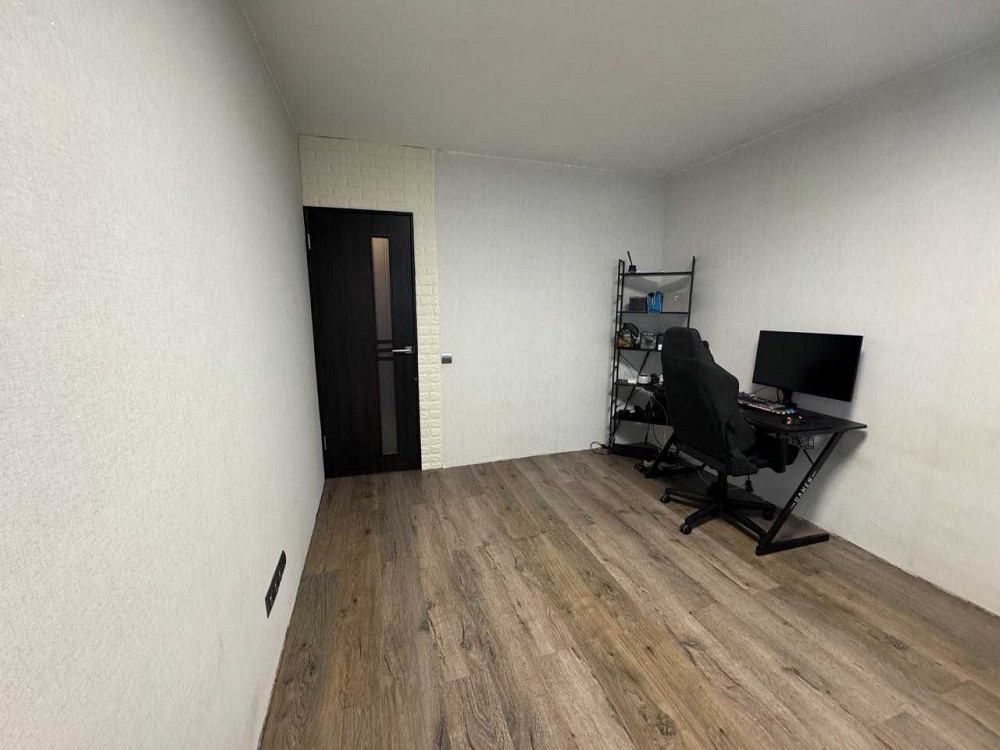 ТЕРМІНОВО! БЕЗ КОМІСІЇ!
1-кім.кв., метро ''Оболонь'' Київ - зображення 3