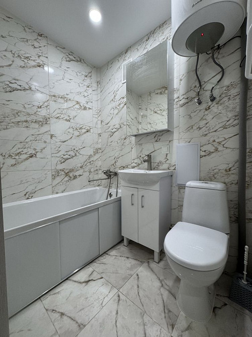 Однокімнатна  в Центрі .Карітальний ремонт. Меблі . Техніка Кропивницький - зображення 6