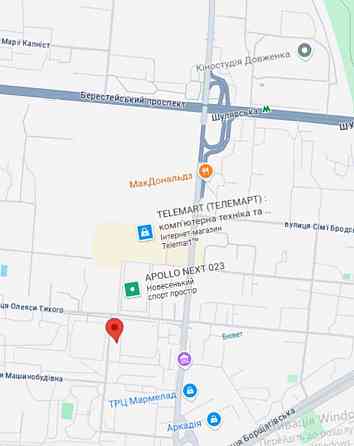 біля метро Шулявка затишна студія Київ