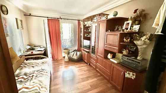 Продаю СВОЮ 3-к квартиру, будинок навпроти ТРЦ Retroville Київ