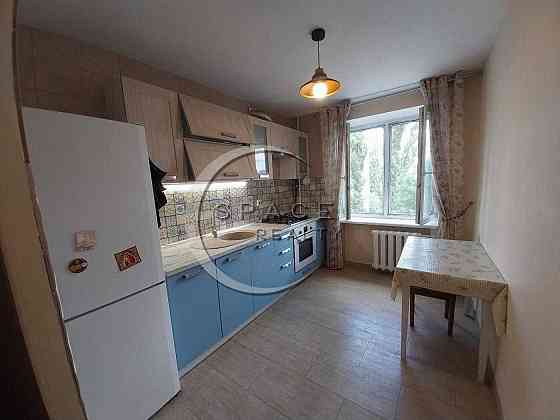 Продаж 3кім.кв-ри вул.Феодосійська,6 Голосіївський район М.Демеевская, Київ