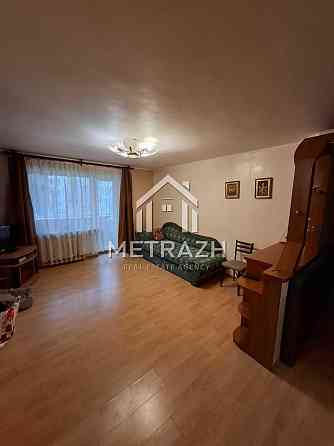 Простора 3-к квартира бульв. Незалежності 4-А Бровары