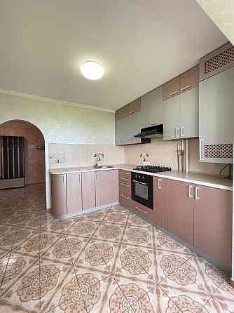 Продам! Простору 3 кімнатну квартиру з ремонтом у новобудові! Івано-Франківськ