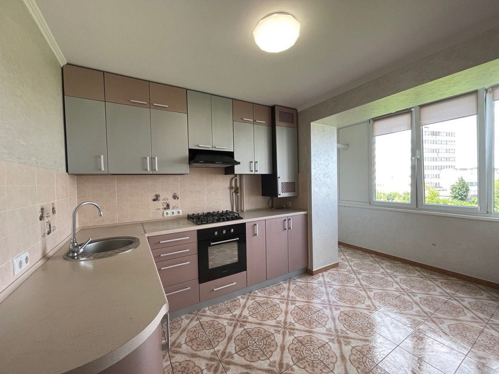 Продам! Простору 3 кімнатну квартиру з ремонтом у новобудові! Івано-Франківськ - зображення 3