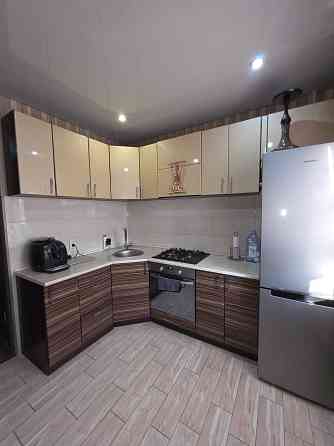 Двокімнатна квартира з меблями і технікою Кам`янське (Запорізька обл.)