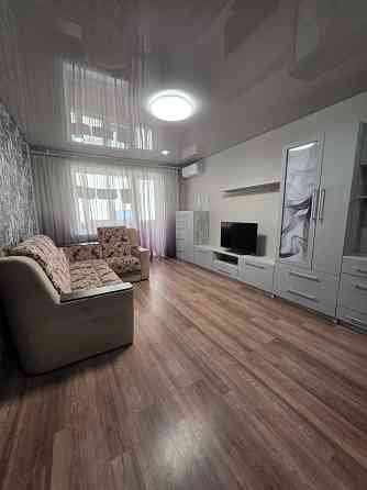 Двокімнатна квартира з меблями і технікою Кам`янське (Запорізька обл.)