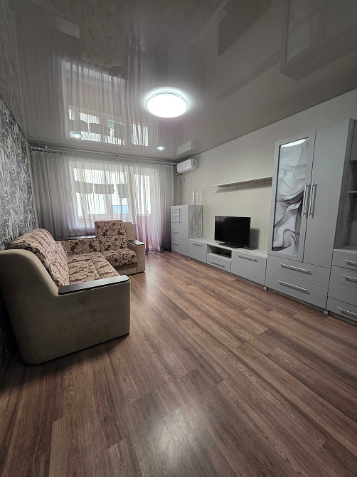 Двокімнатна квартира з меблями і технікою Кам`янське (Запорізька обл.) - зображення 4