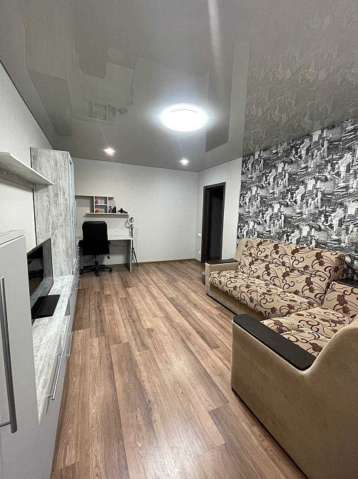 Двокімнатна квартира з меблями і технікою Кам`янське (Запорізька обл.) - зображення 5