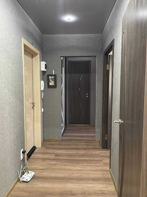 Двокімнатна квартира з меблями і технікою Кам`янське (Запорізька обл.) - зображення 3