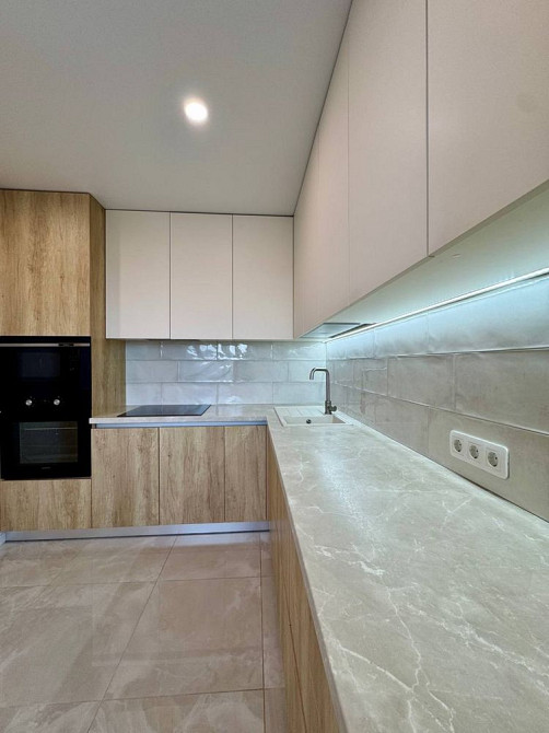 Продаж 4 кім. 10 мкрн. Лівий берег Кам`янське (Запорізька обл.) - зображення 2