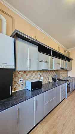 Продається 2-х кімнатна новобудова Суворова Чернівці