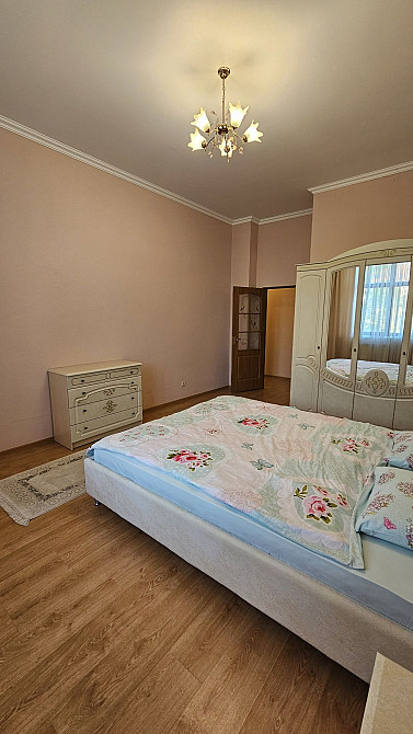 Продається 2-х кімнатна новобудова Суворова Чернівці - зображення 2