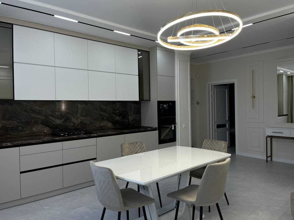 Продаж стильної квартири на пр. Тараса Шевченка Кам`янське (Запорізька обл.) - зображення 1