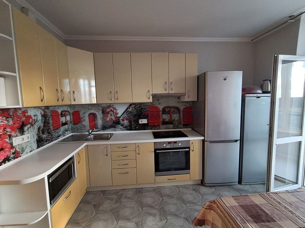 Продається чудова квартира з якісним ремонтом. ЖК Озерний Київ - зображення 1