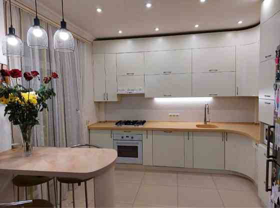 Продам 3-х комнатную квартиру сталинка Запоріжжя