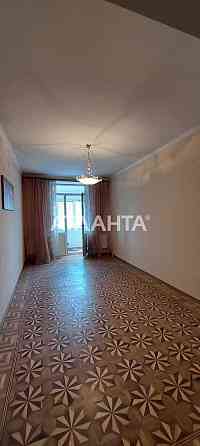 3 комн  СТАЛИНКА с капитальным ремонтом Одесса