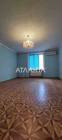 3 комн  СТАЛИНКА с капитальным ремонтом Одесса