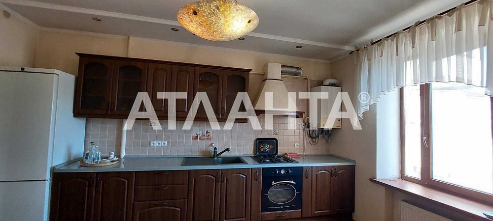 3 комн  СТАЛИНКА с капитальным ремонтом Одесса - изображение 1