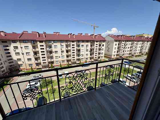 2 кім. квартира + кухня-вітальня з ремонтом без меблів Токіо Ужгород