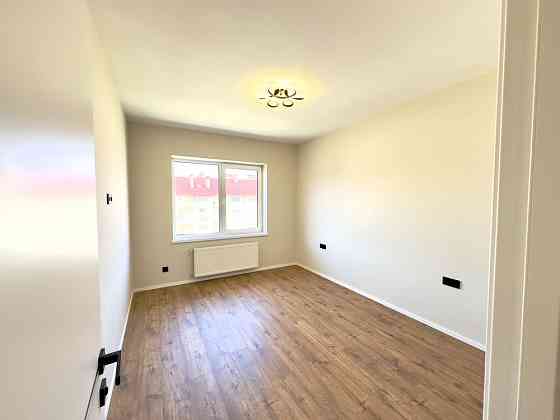 2 кім. квартира + кухня-вітальня з ремонтом без меблів Токіо Ужгород