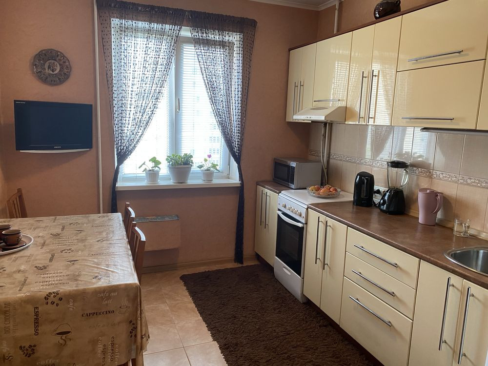 Трикімнатна від власника вул. Бережанська 16а Київ - зображення 4