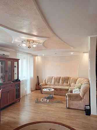 Продаж дворівневої квартири Ужгород