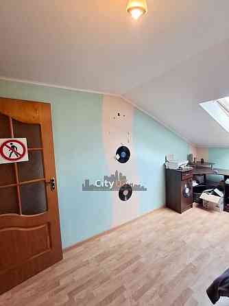 Продаж дворівневої квартири Ужгород