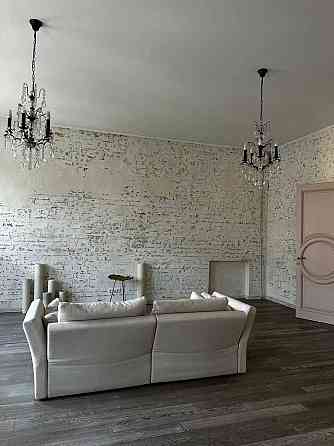 Продаж видової квартири Льва Толстого 1, 3к, 134м2 Київ