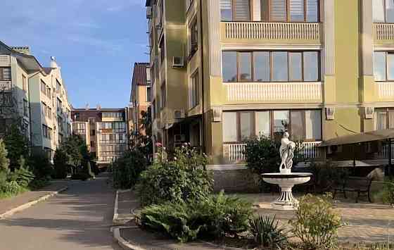 Большая уютная квартира в тихом месте на Таирова, рядом с морем. Одесса