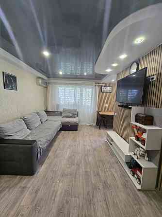 Продам 2-комнатную квартиру р-н Украина.V Кам`янське (Запорізька обл.)