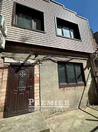 Двоповерховий будинок, квартира на землi з патiо зоною в центрi Одеси Одесса