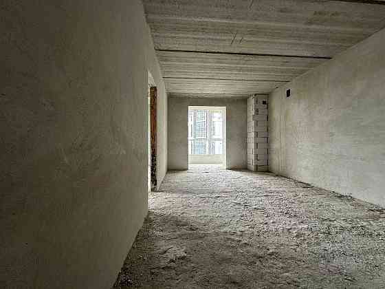 Трикімнатна квартира біля ОЗЕРА! Газове опалення, 80м2! Видова!!! Івано-Франківськ