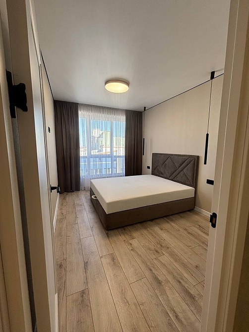 Евродвушка 43м2 68000$ з новеньким дизайнерським ремонтом Ирпень - изображение 2