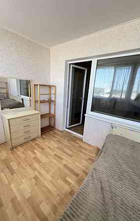 Продам 2 к. большую квартиру в Новострое 64 кв. м. Днепр