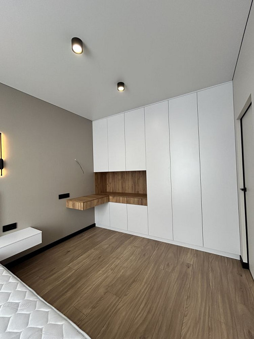 Євро 2к квартира з новим ремонтом! Балкон! Гардеробна! Без комісії! Ирпень - изображение 2