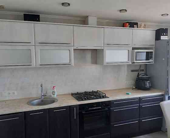 Продам 3 к. квартиру с ремонтом,  техникой и мебелью Днепр