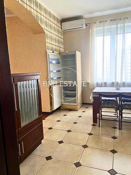 Продаж 2 к великої квартири Дарницький Середній поверх  Ремонт 90 м Київ - зображення 2