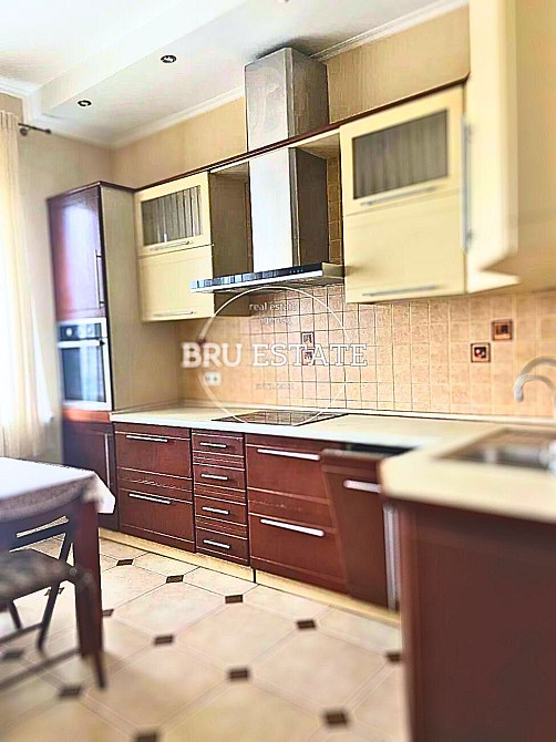 Продаж 2 к великої квартири Дарницький Середній поверх  Ремонт 90 м Київ - зображення 1