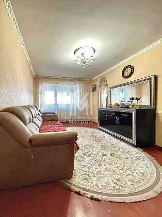 Продаю 3комн.квартиру Жасминовый бульвар,метро Дворец Спорта Харьков