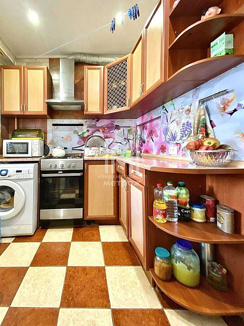 Продаю 3комн.квартиру Жасминовый бульвар,метро Дворец Спорта Харьков - изображение 2