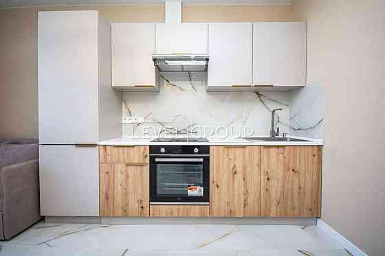 Продаж 1 кімнатної квартири 44 метра Варшавський 3. Киев